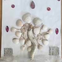 Asamblaż (2)