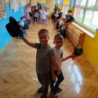 Dzień Kobiet, Dzień Kobiet, niech każdy się dowie!  (10)