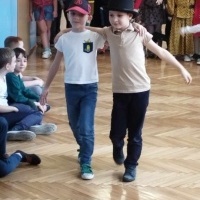 Dzień Kobiet, Dzień Kobiet, niech każdy się dowie!  (2)