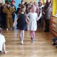 Dzień Kobiet, Dzień Kobiet, niech każdy się dowie!  (1)