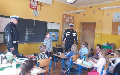 Wizyta policjantów na motocyklach (3)