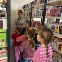Wizyta uczniów klas 1-3 w Gminnej Bibliotece Publicznej (4)