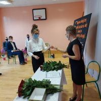 Zakończenie roku szkolnego przez uczniów klas ósmych 
